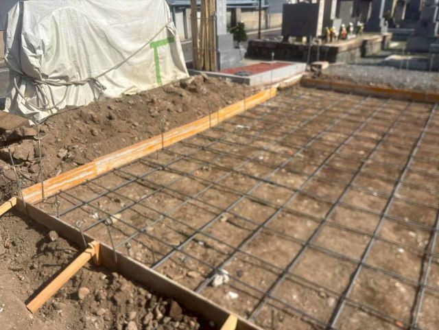 桑名市佛眼院　永代供養墓工事　㉕型枠鉄筋組